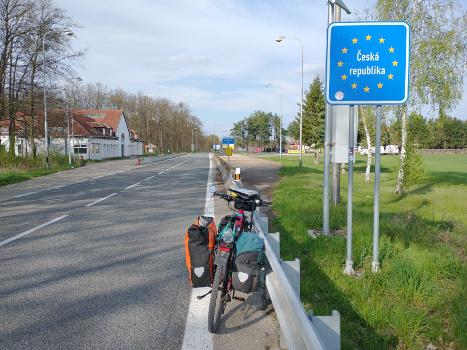 Tschechien Grenzschild 04