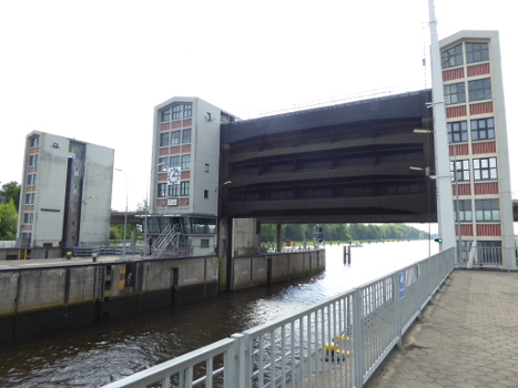 Elbe 05
