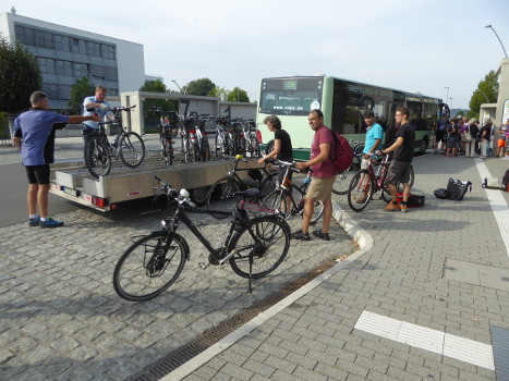Fahrradbus VVO Pirna - Grenzplatte