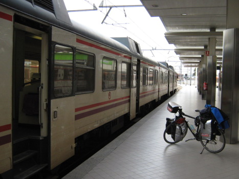 Fahrradtransport Segorbe - Valencia Bahnhof