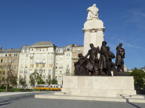 Budapest Denkmal 1