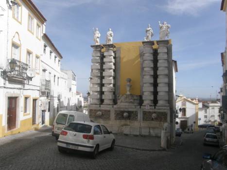 Elvas Brunnen