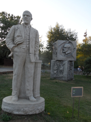 Russland Moskau Lenin-Denkmal Park 1