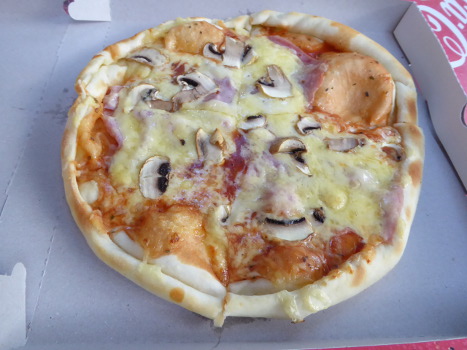 Serbien Essen Pizza