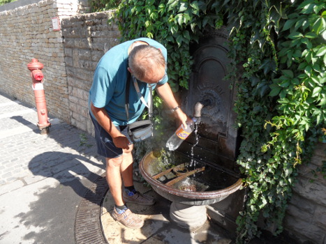 Trinkbrunnen Budapest